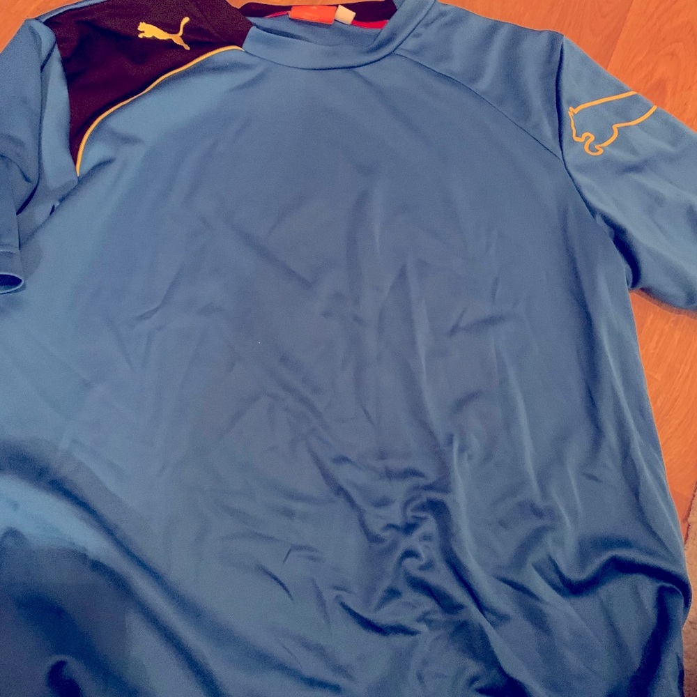Electric blue Puma Shirt